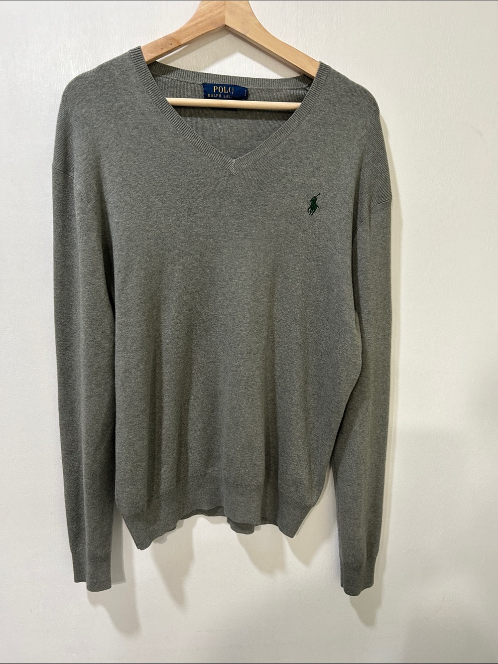 Polo Ralph Lauren Men’s Sweater Gray Knit Pima Cotton V Neck Sz Lg
